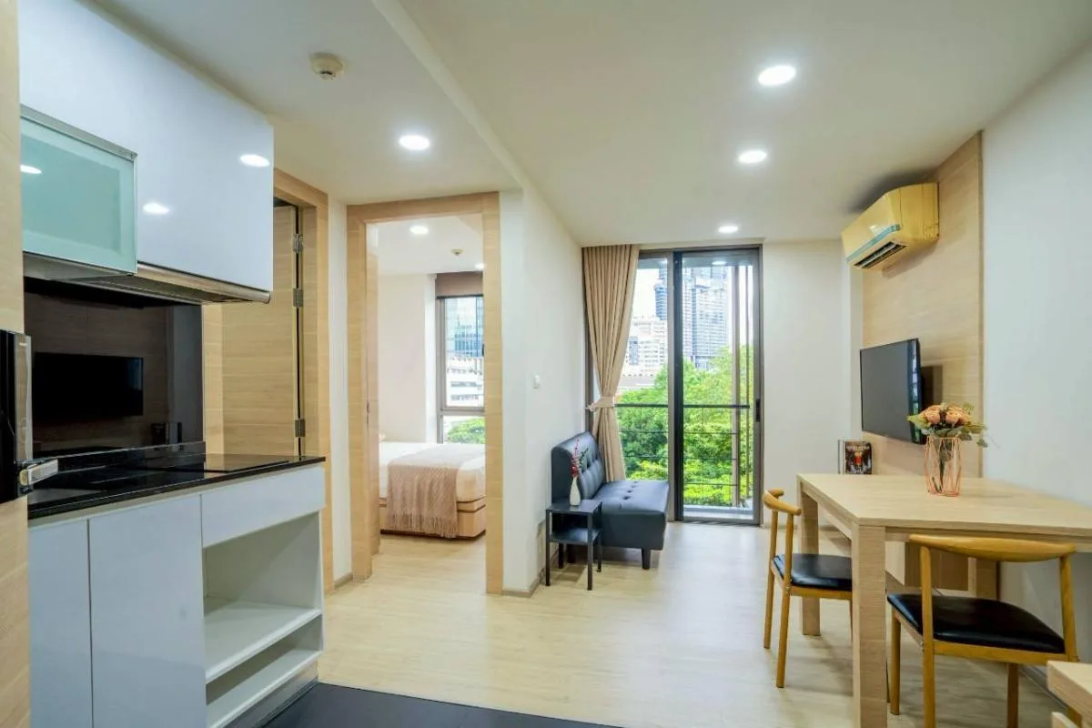 Klass Condo Silom — photo 1