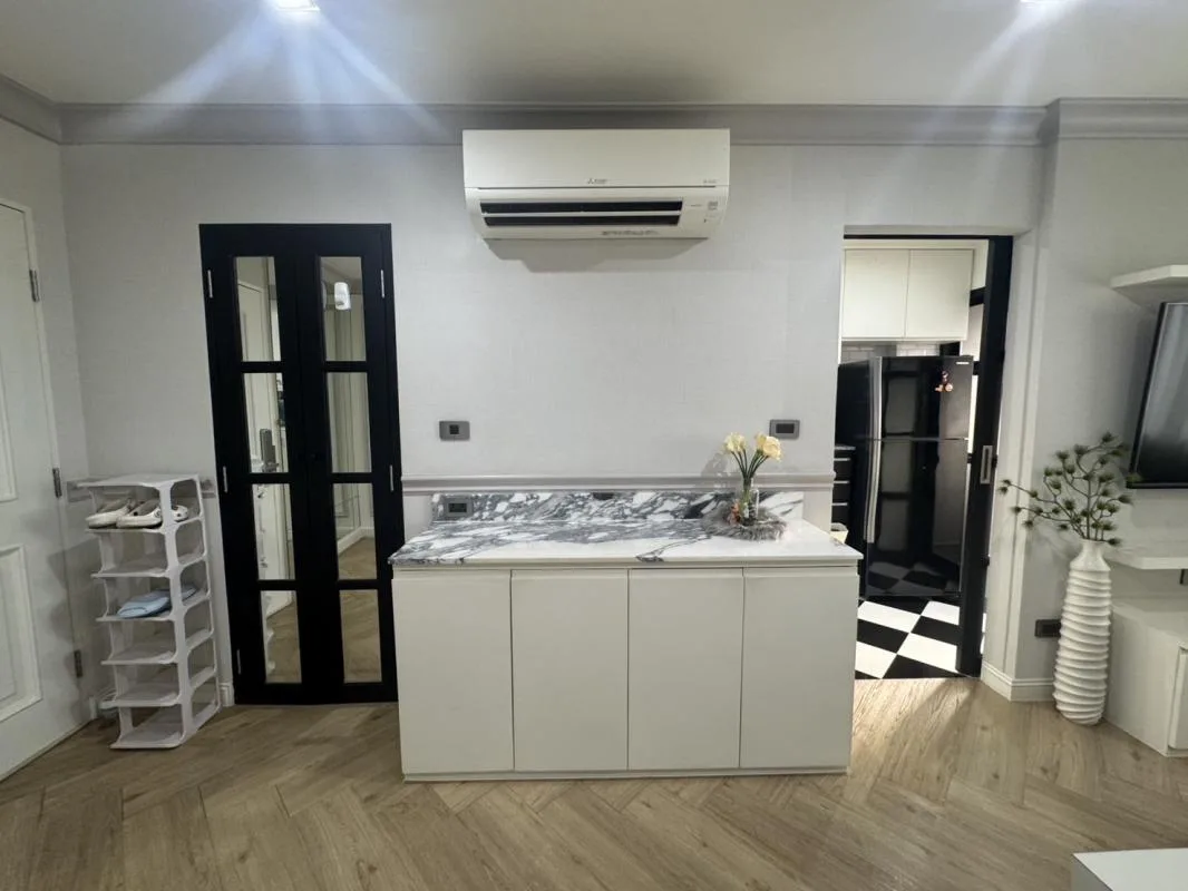 Condo One Sathorn — photo 3