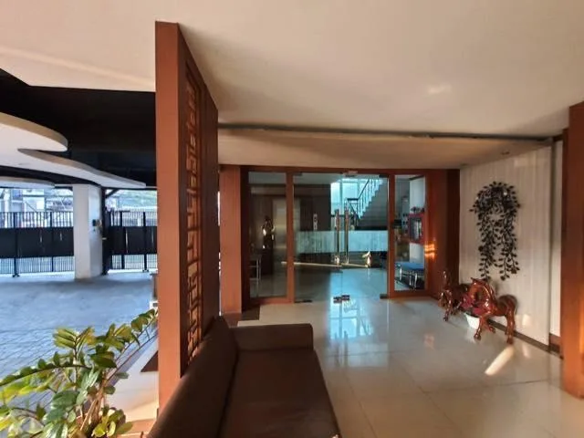 Commercial Sp. Ekkamai 12 — photo 3