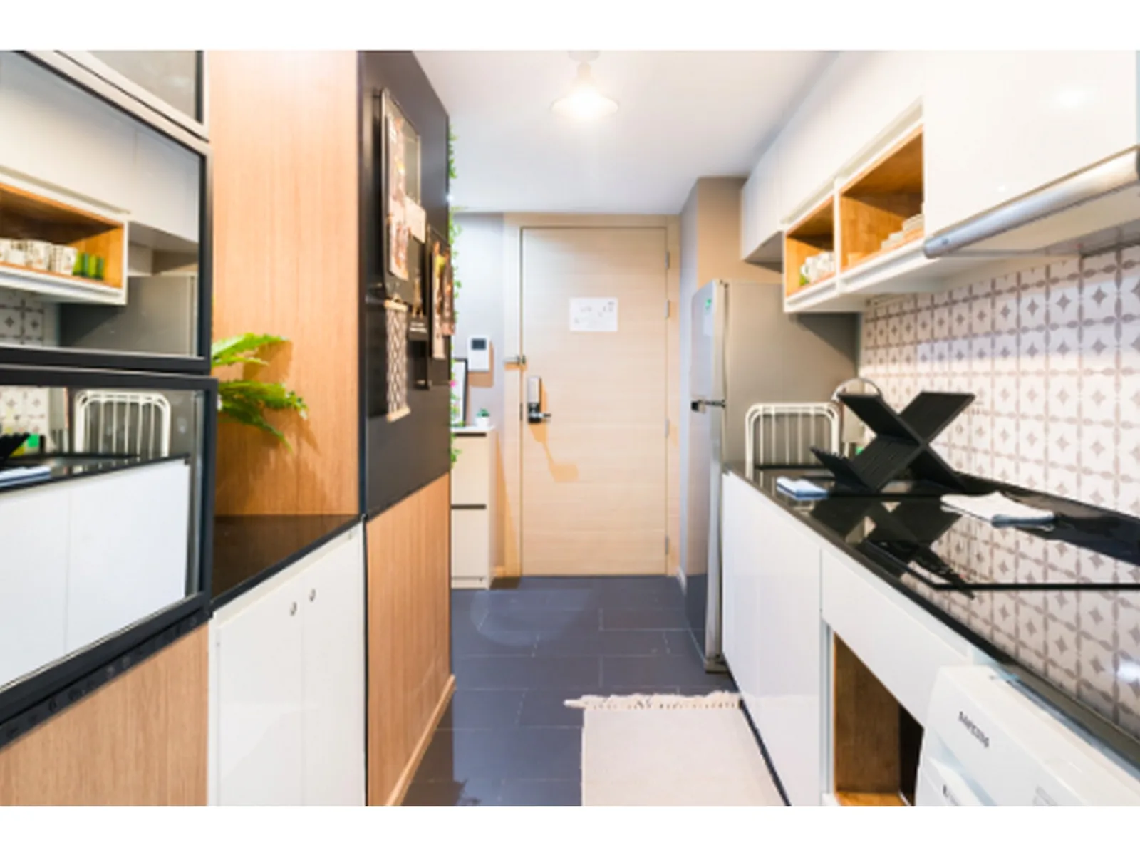 Klass Condo Silom — photo 1