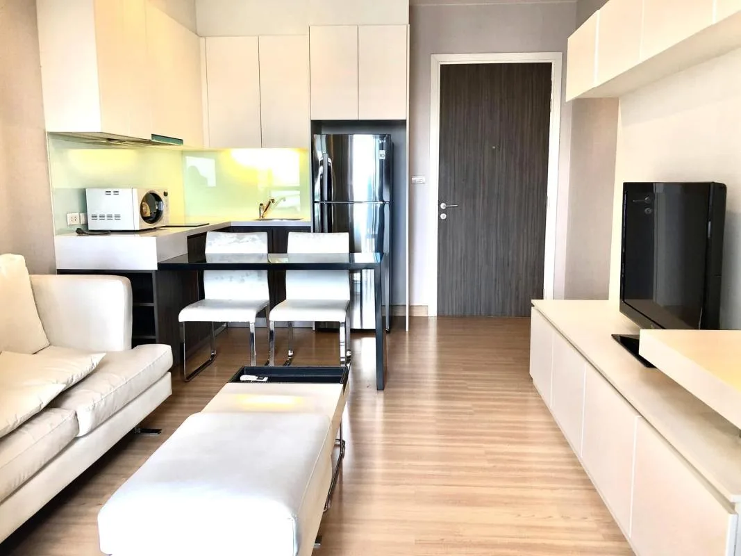 Urbano Absolute Sathon - Taksin — photo 2