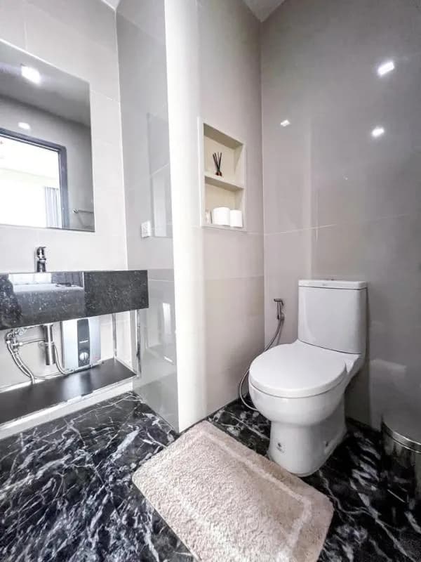 Edge Sukhumvit 23 — photo 10