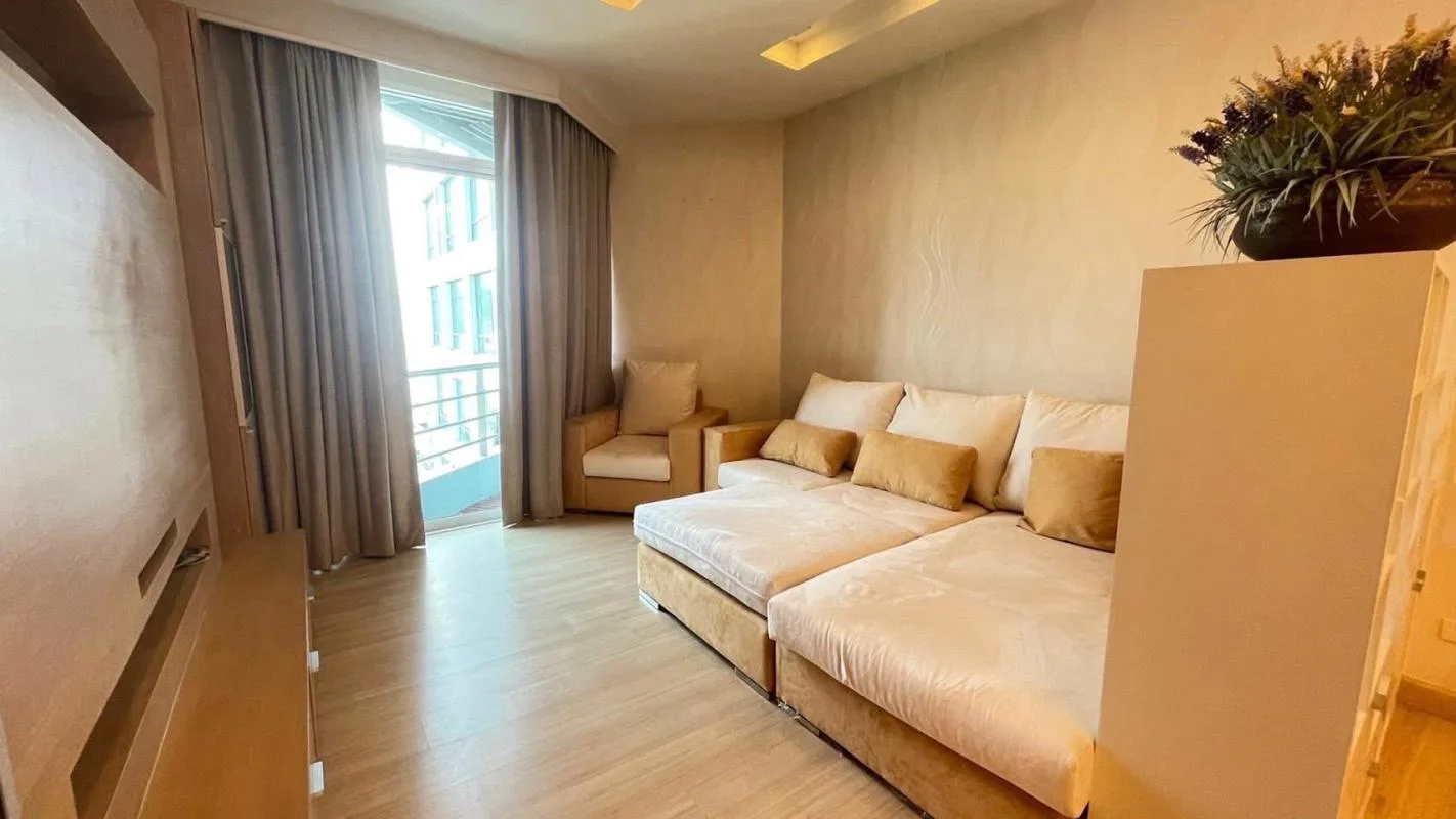 Baan Sathorn Chaopraya — photo 1