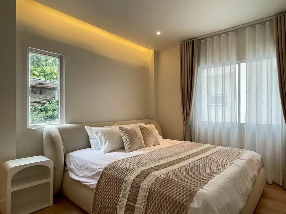 Lumpini Town Place Ratchayothin – Sena — photo 16