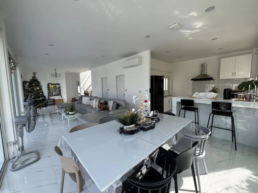 Lovekhun’s House — photo 1