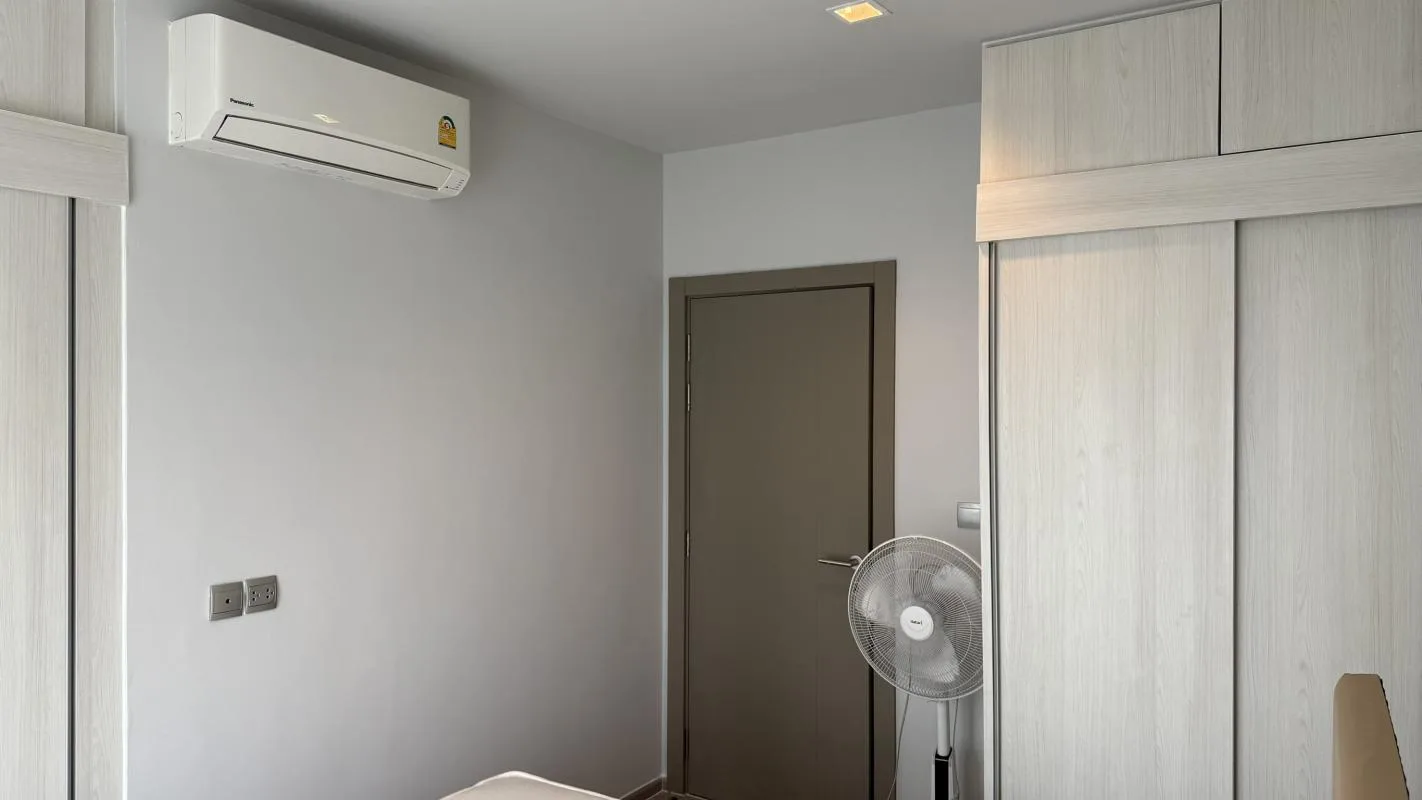 Condolette Midst Rama 9 — photo 9