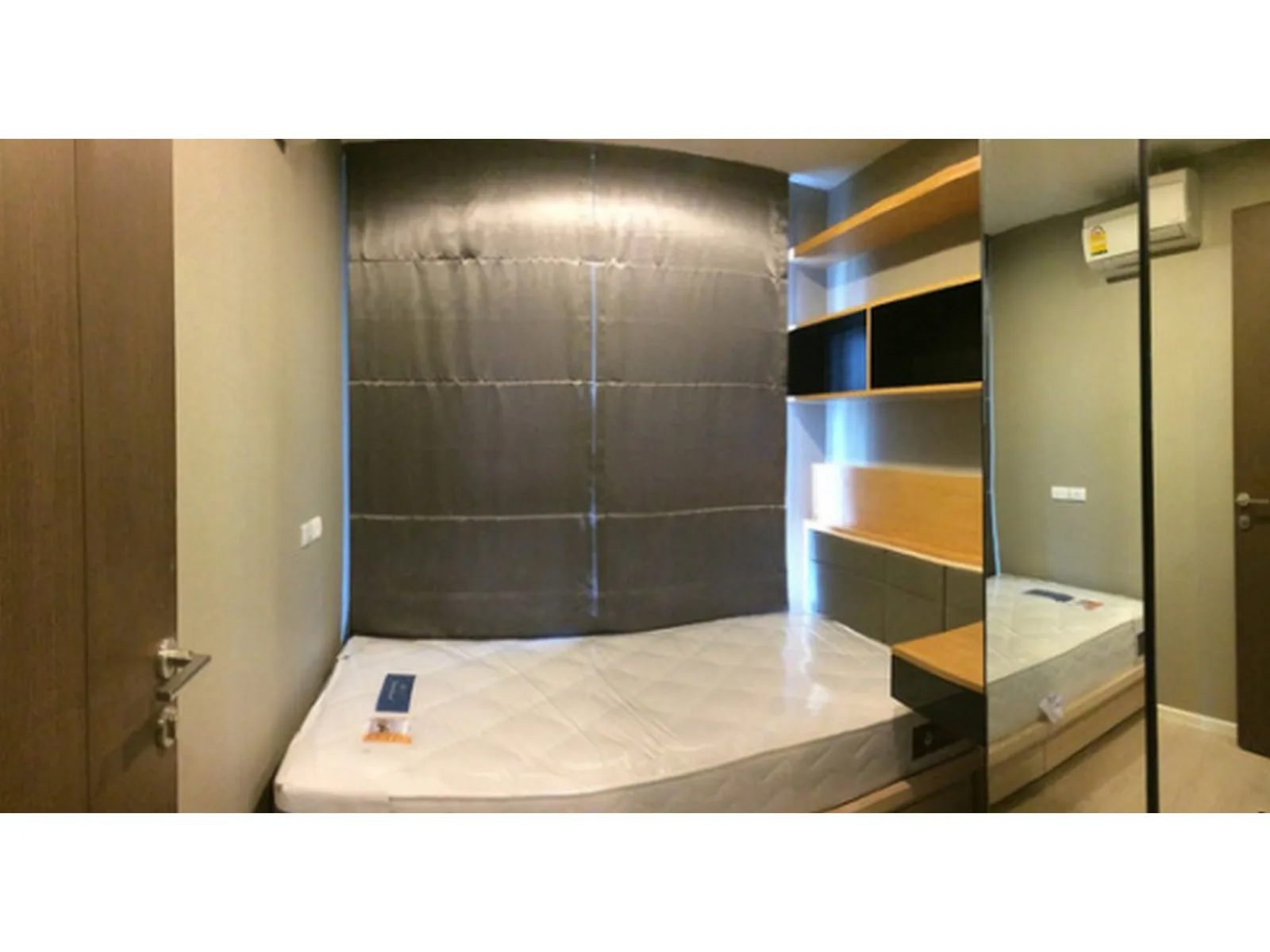 Rhythm Sathorn - Narathiwas — photo 11