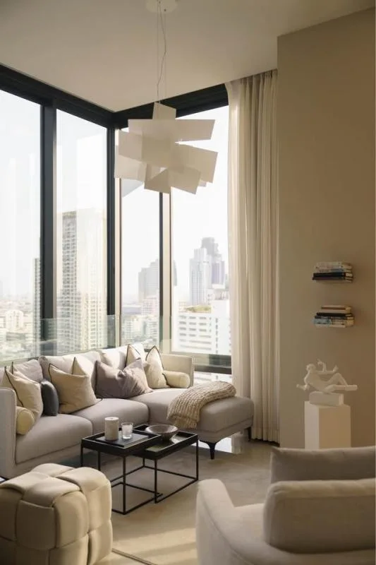 Ashton Silom — photo 1