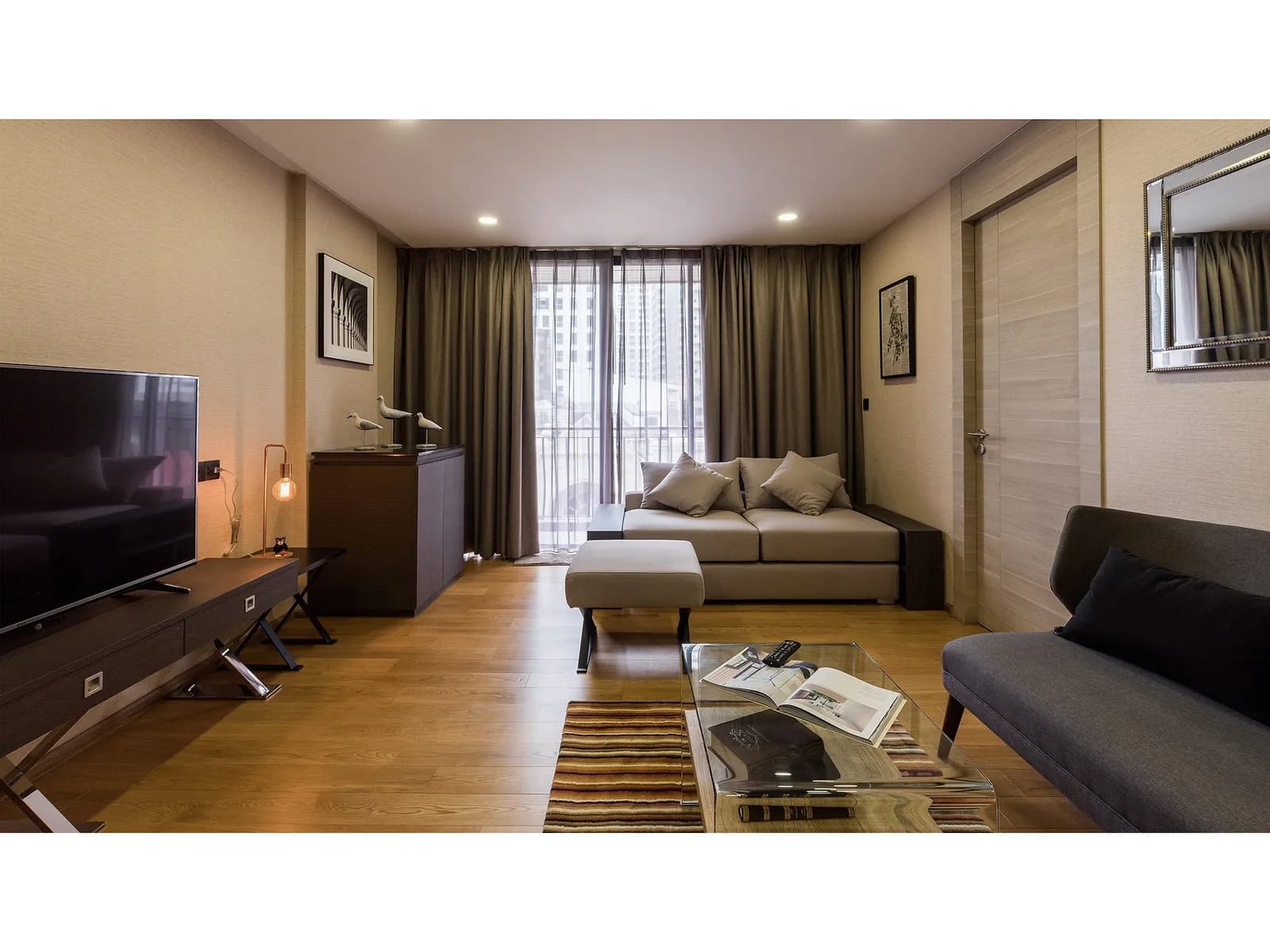 Klass Condo Langsuan — photo 2