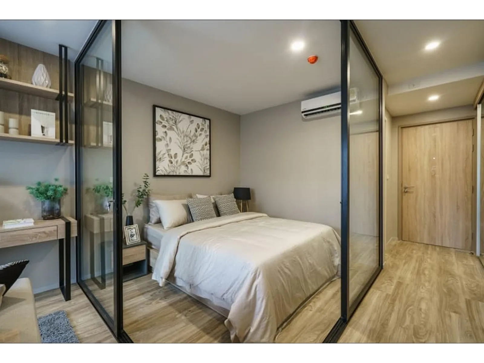 Blossom Condo @ Sathorn - Charoenrat — photo 4