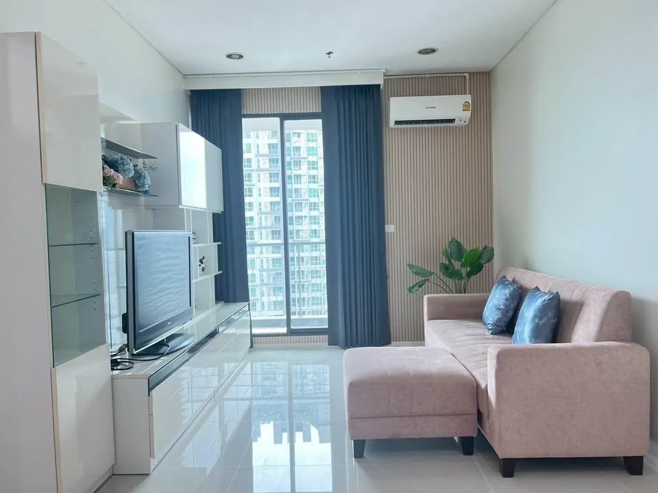 Villa Asoke — photo 1