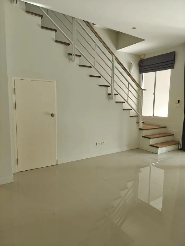 Baan Klang Muang Ladprao 71 — photo 3