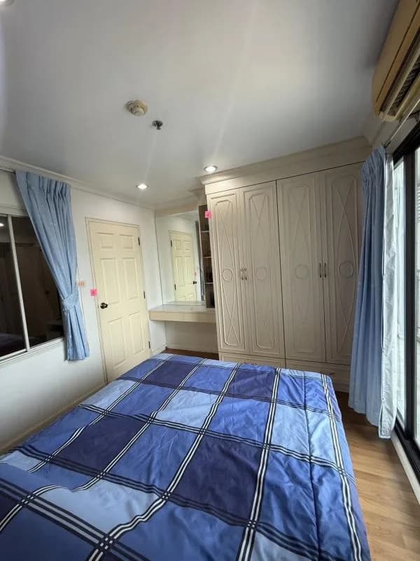 Lumpini Place Narathiwas - Chaopraya — photo 10