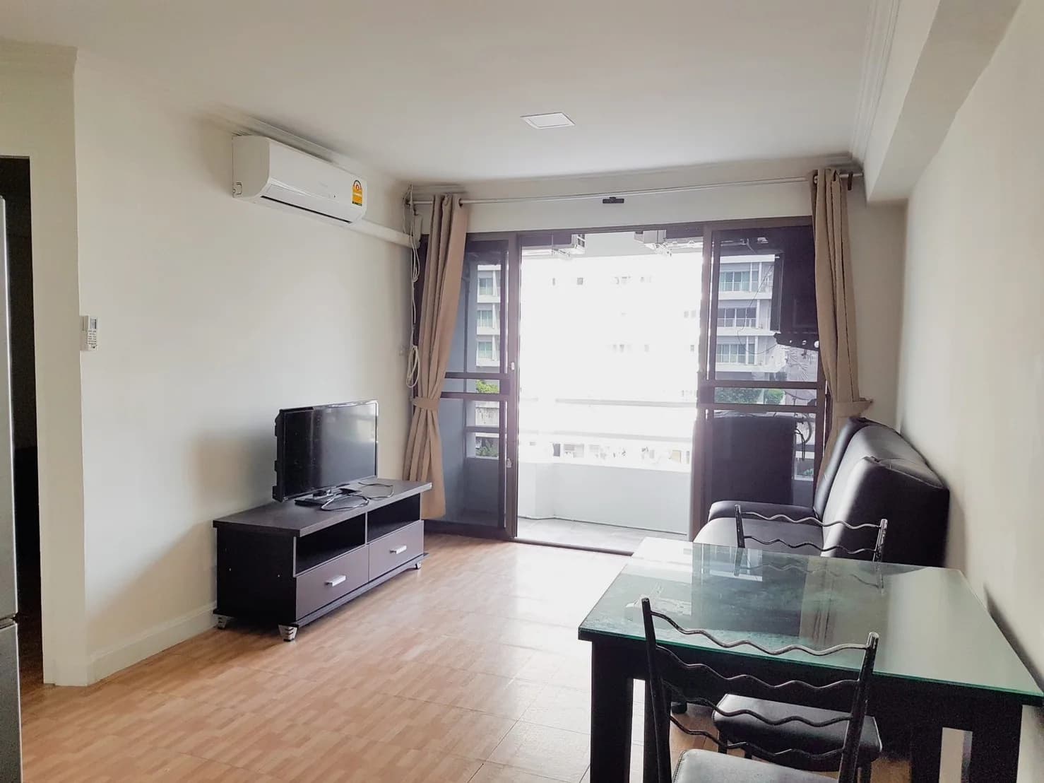 Thonglor Tower — photo 8