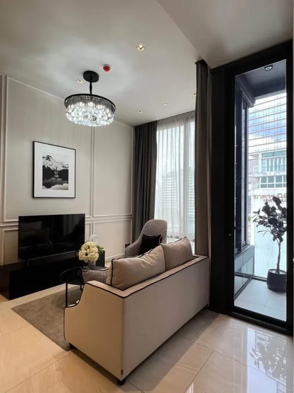 Ashton Silom — photo 1