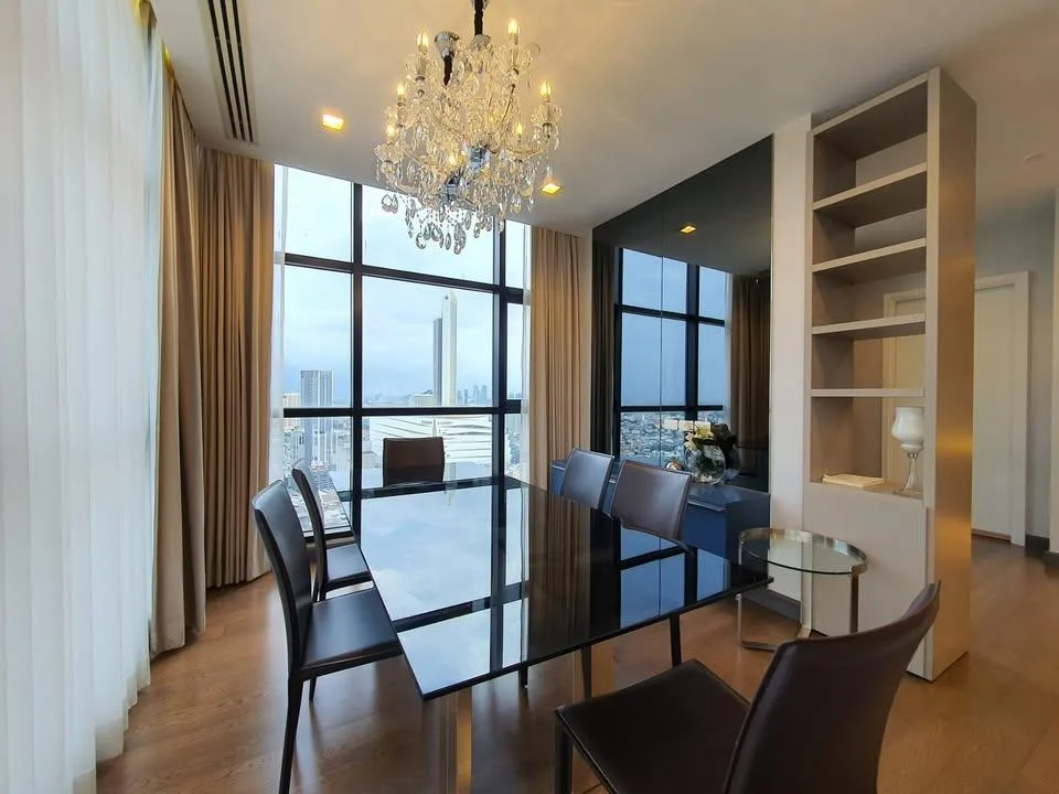 Urbano Absolute Sathon - Taksin — photo 5