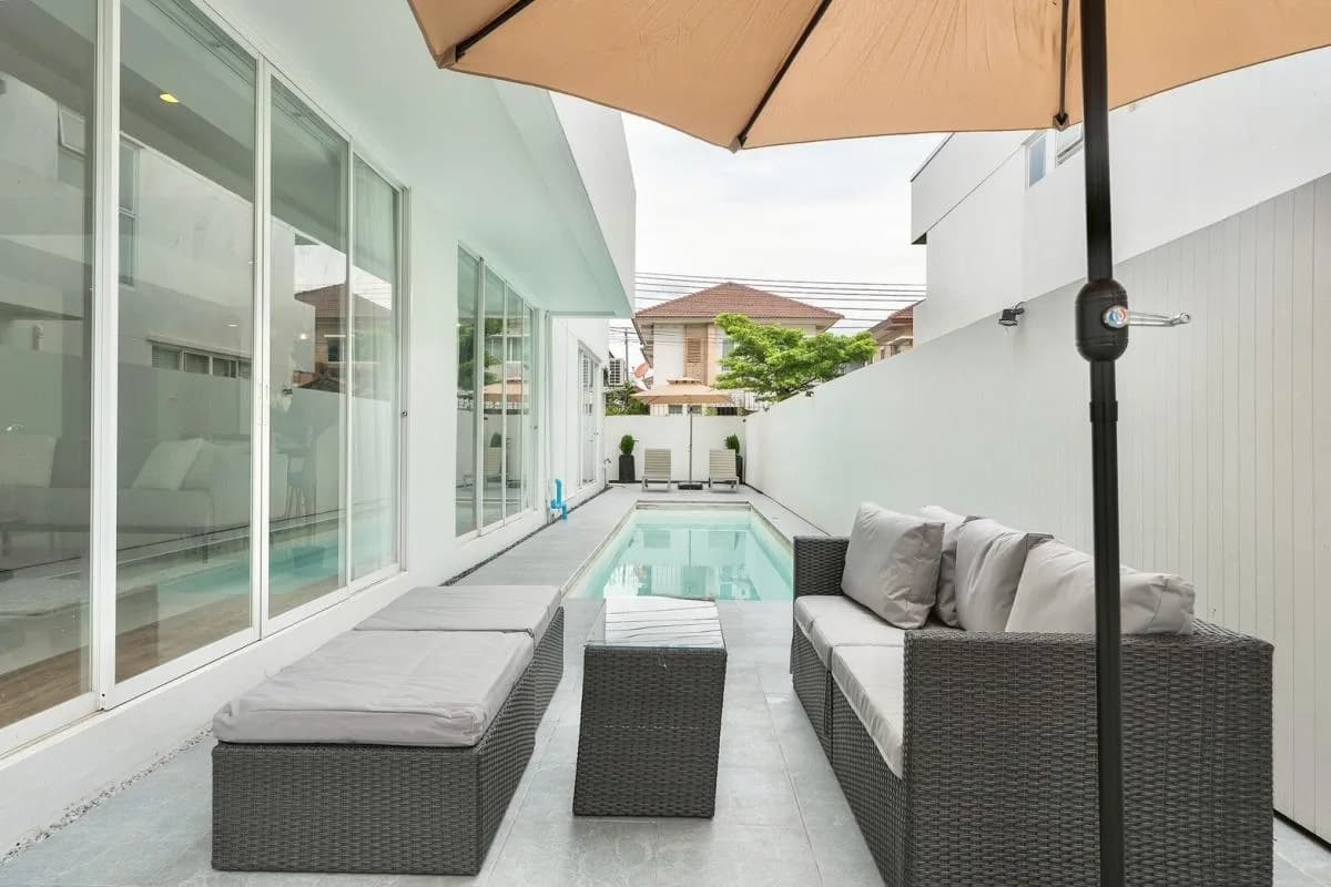 Courtyard Villa Rama 9-wongwaen — photo 7