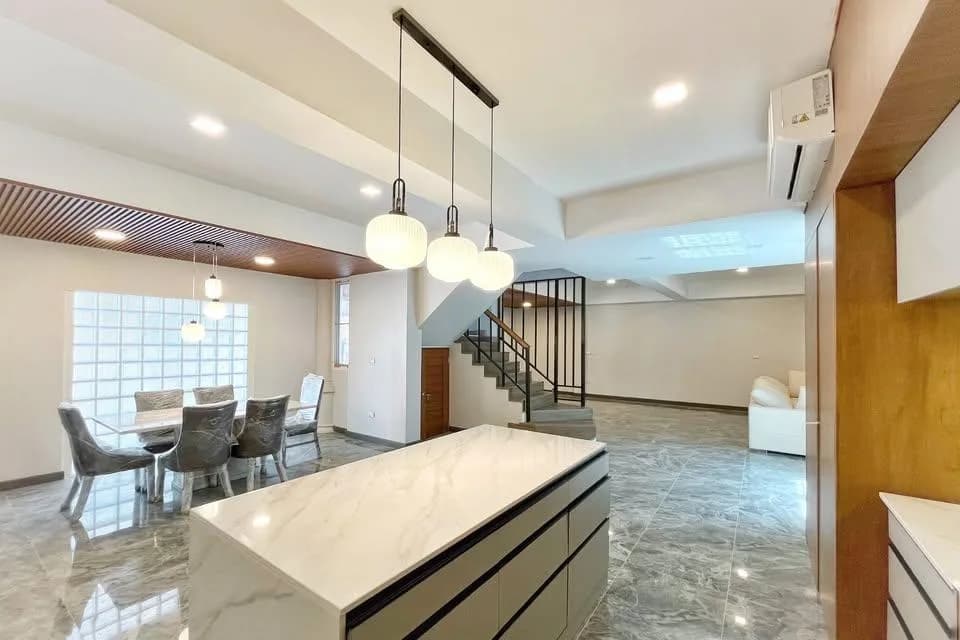 White Mansion — photo 4
