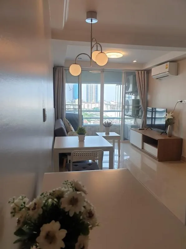 Thonglor Tower — photo 2