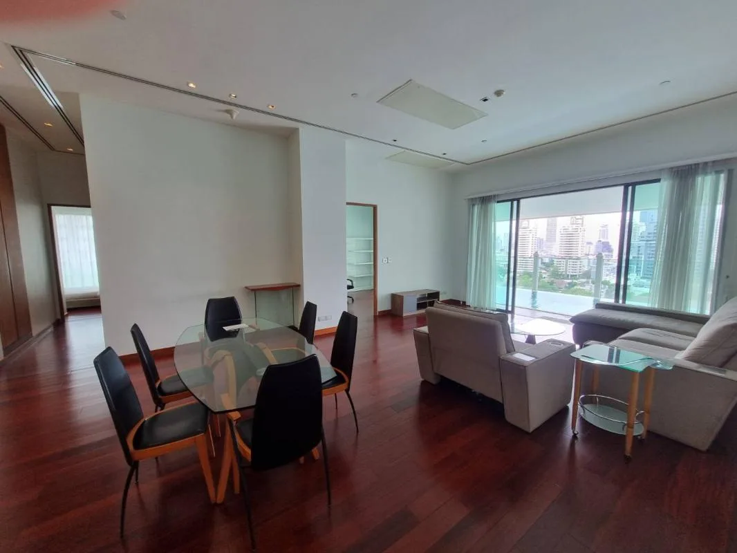 Le Raffine Jambu Dvipa Sukhumvit 39 — photo 4