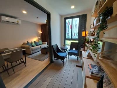 Taka Haus Ekamai 12