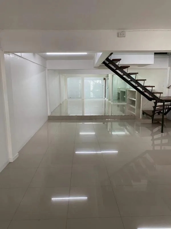 Townhome — photo 1