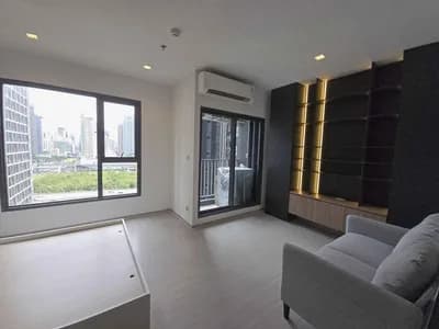 LIFE Asoke - Rama 9