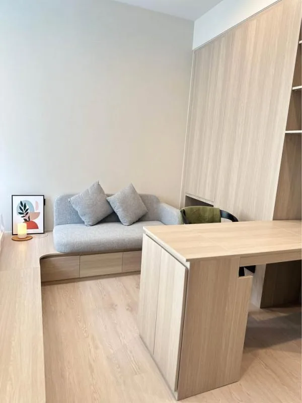 Townhome — photo 1