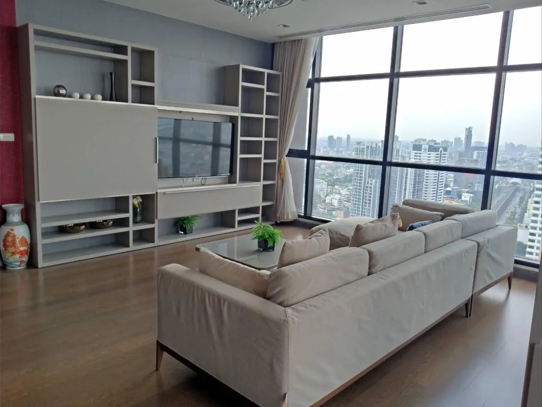 Urbano Absolute Sathon - Taksin — photo 2