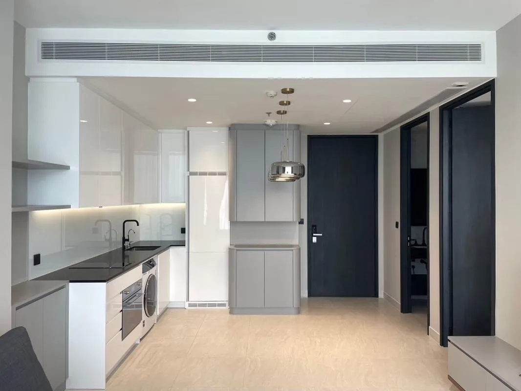 Tait Sathorn 12 — photo 3