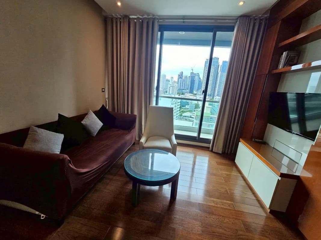 The Address Sukhumvit 28 — photo 1