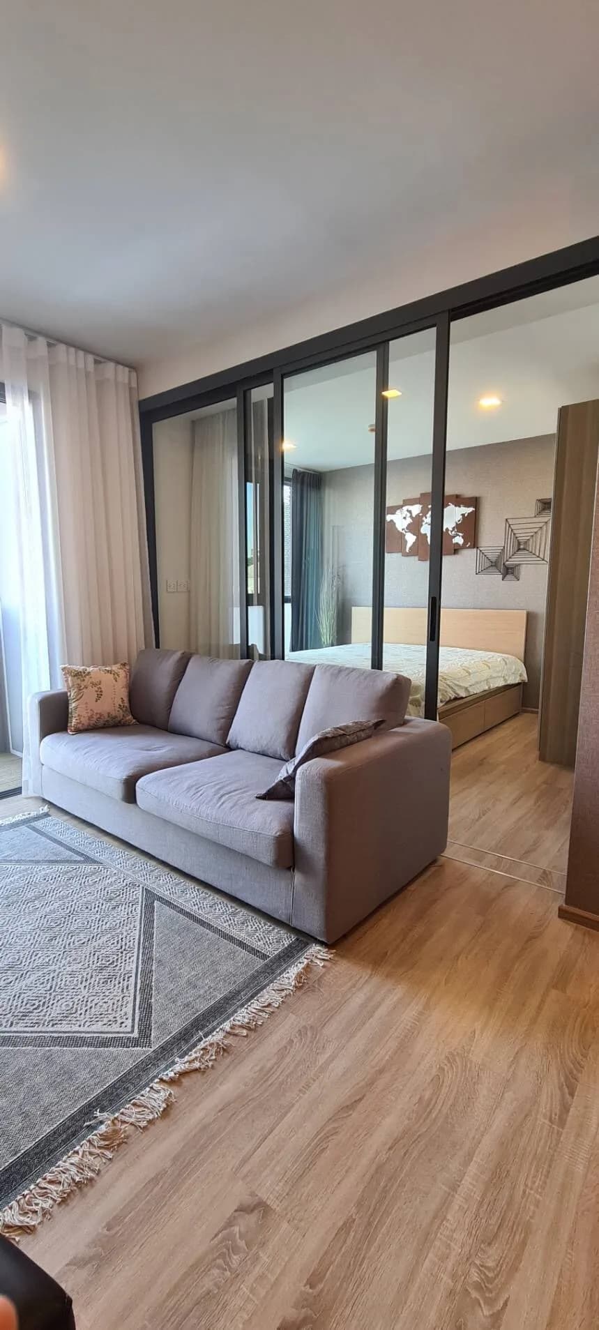 Taka Haus Ekamai 12 — photo 3