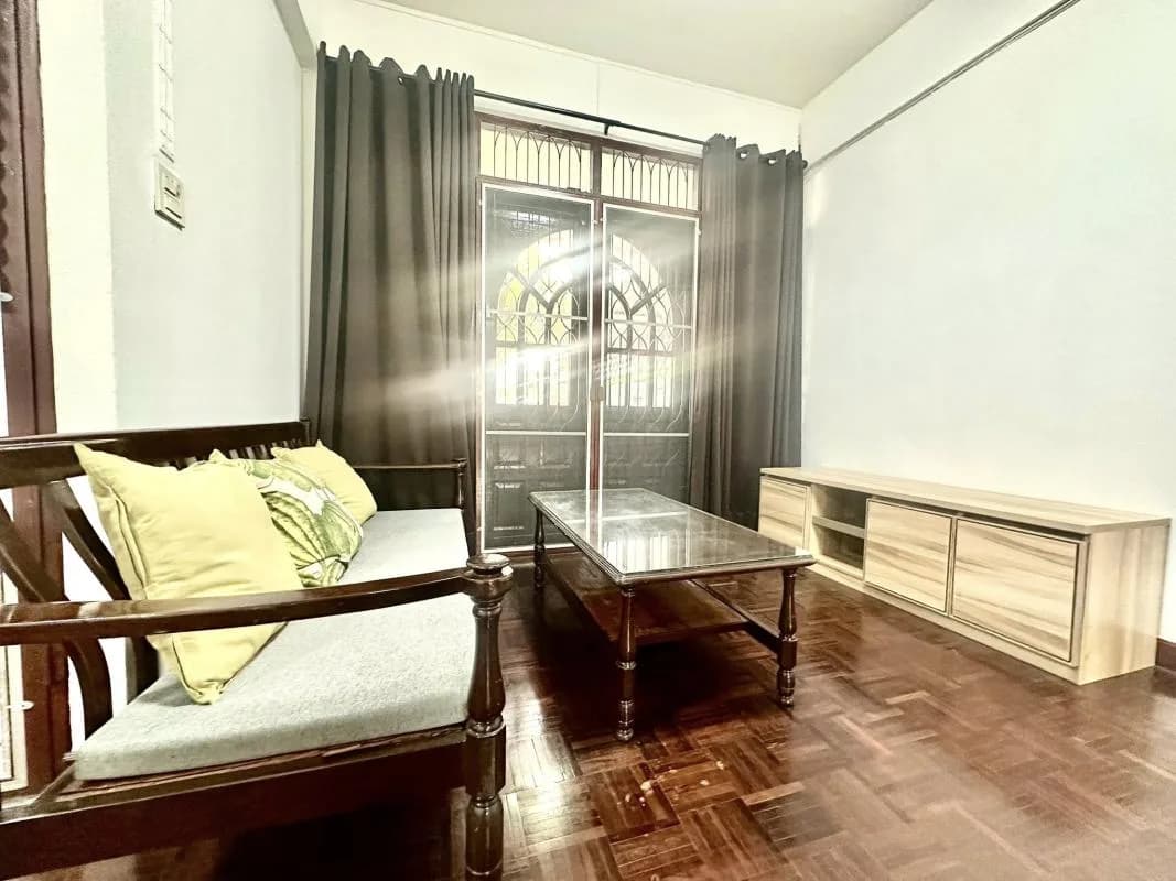 Townhome — photo 2