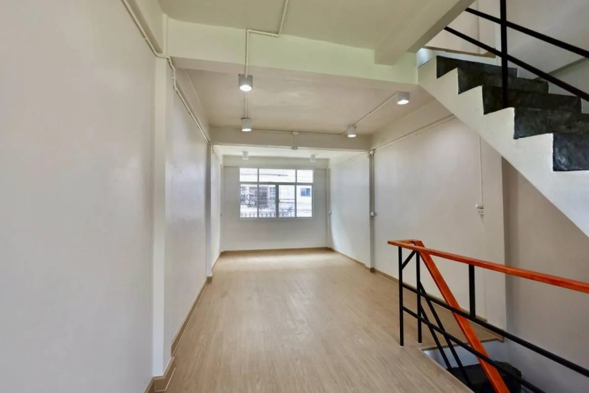 Townhome — photo 8