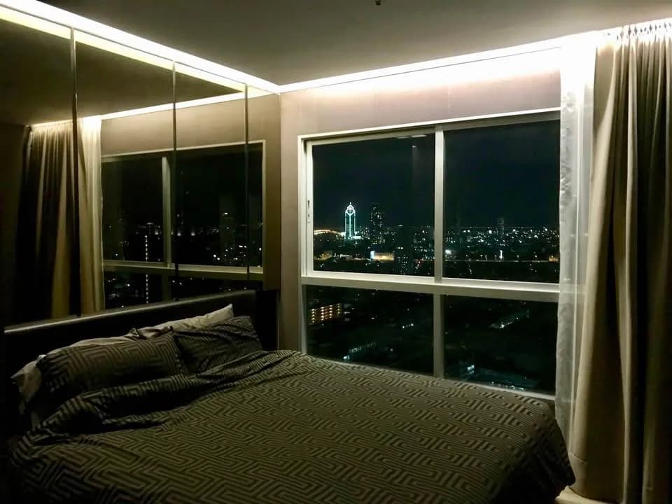 Fuse Chan - Sathorn — photo 6