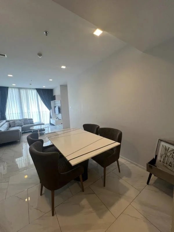 Hyde Sukhumvit 11 — photo 2