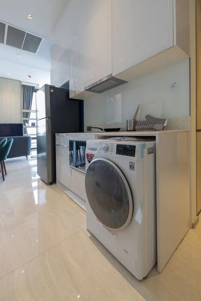 Ashton Silom — photo 5