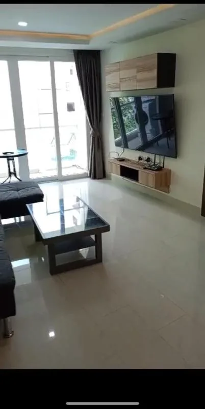 Grand Avenue Residence — photo 5