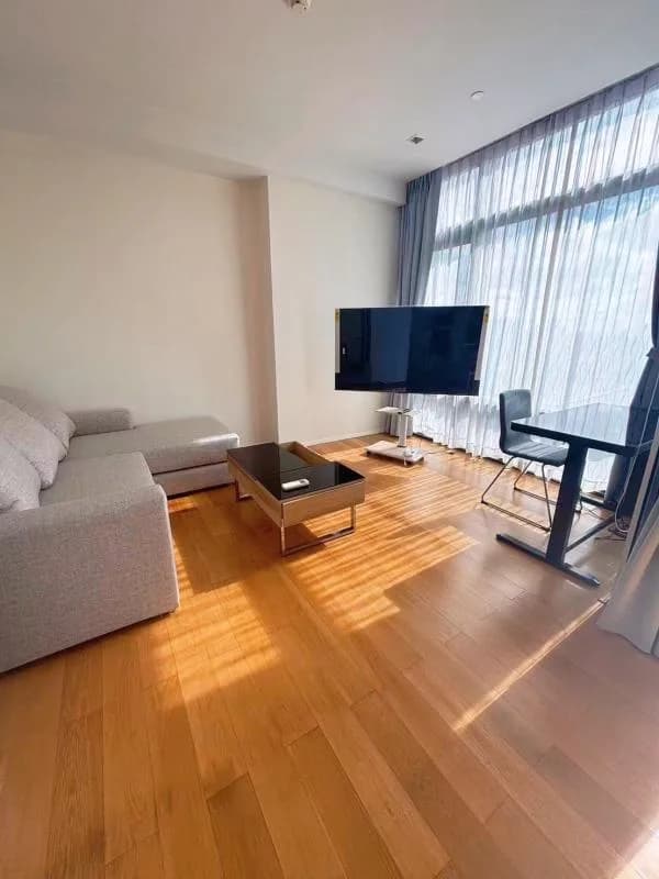 Circle Living Prototype — photo 1