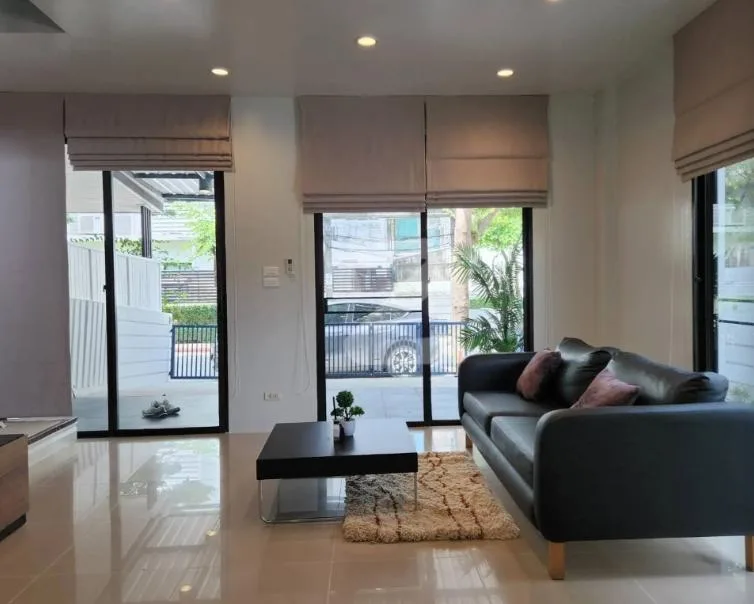 Areeya Mandarina Sukhumvit 77 — photo 2