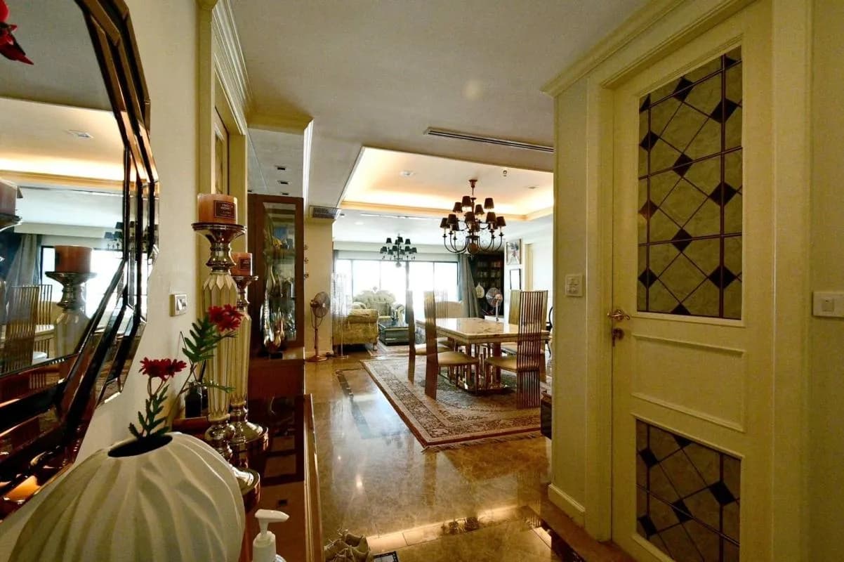 Sathorn Gardens — photo 10