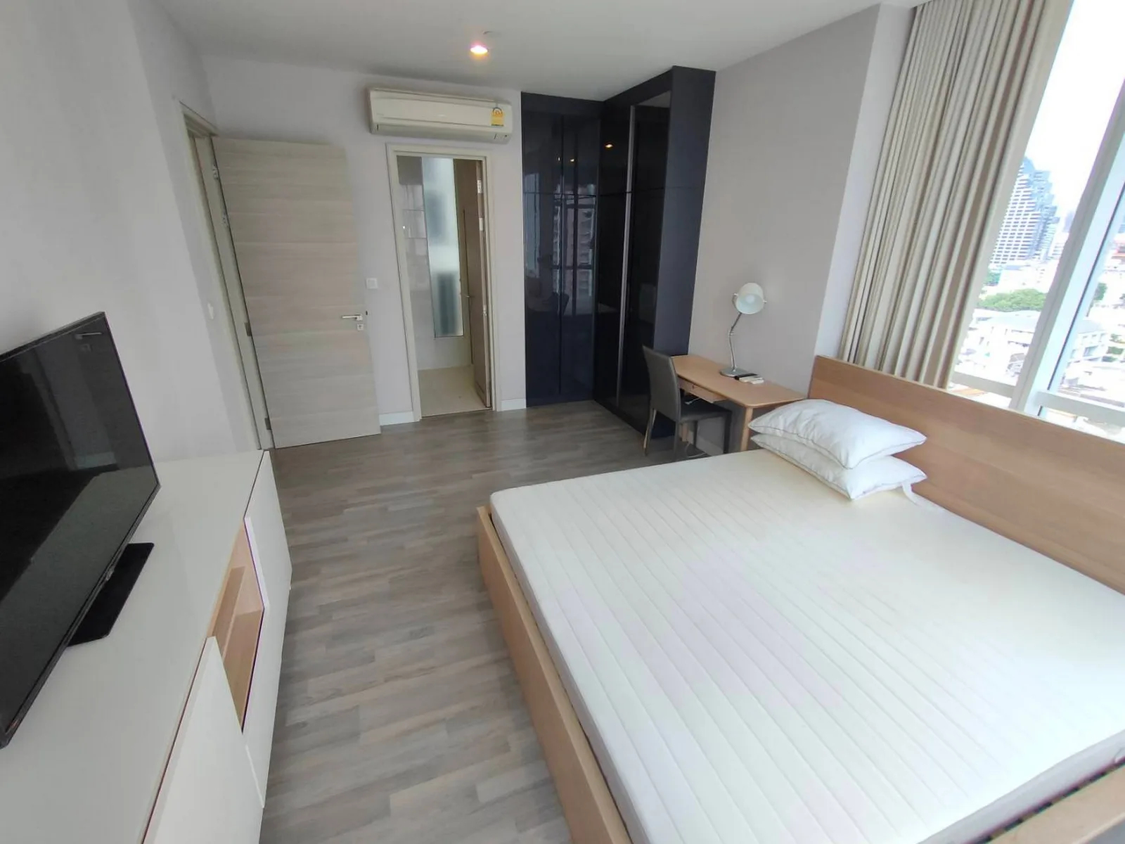 The room Sathorn - TanonPun — photo 7