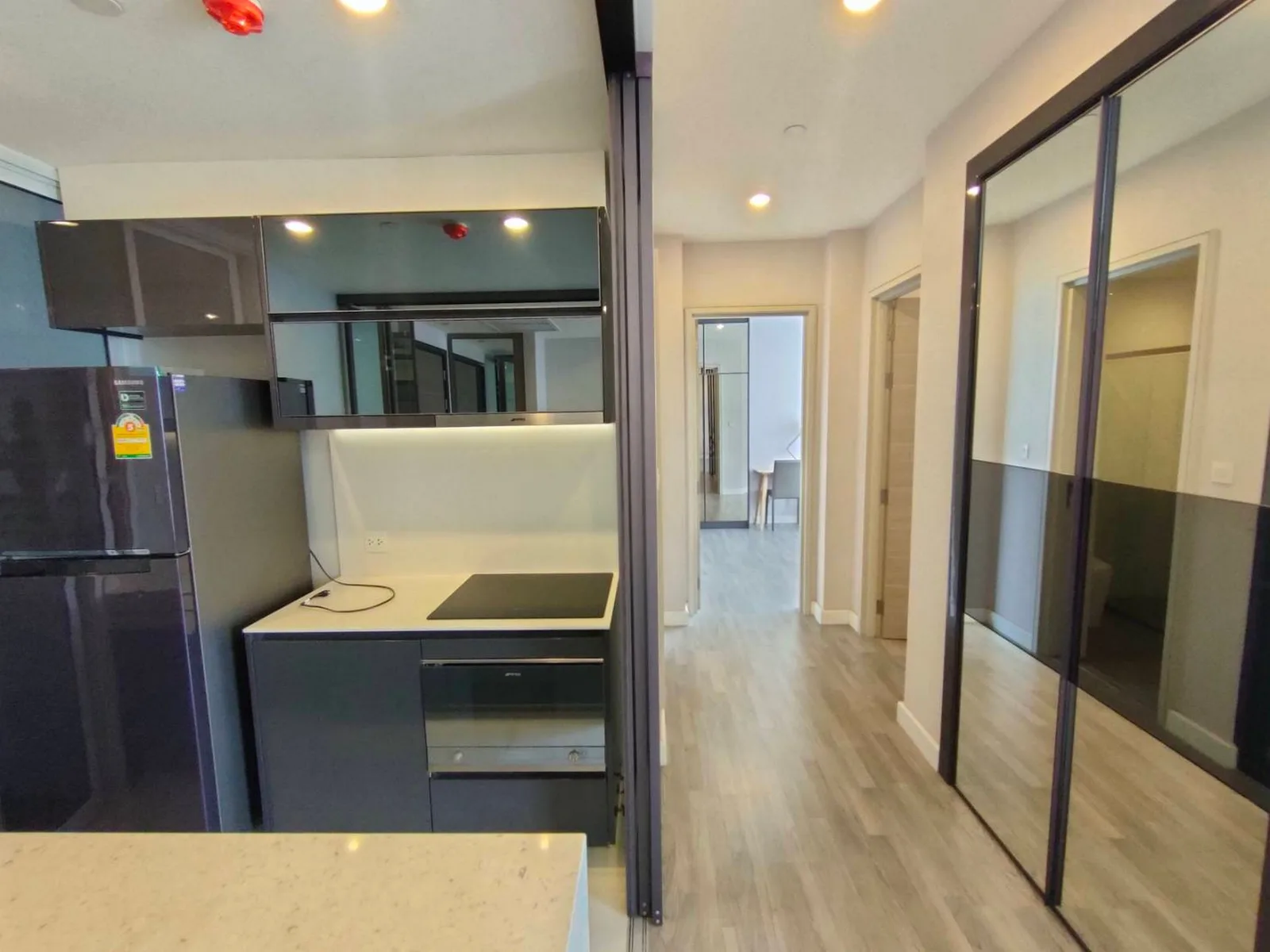 The room Sathorn - TanonPun — photo 10
