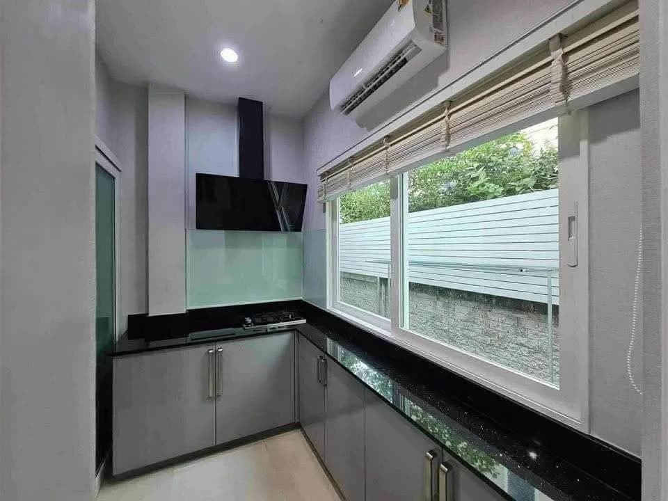 Grandio Ramintra-wongwaen — photo 8