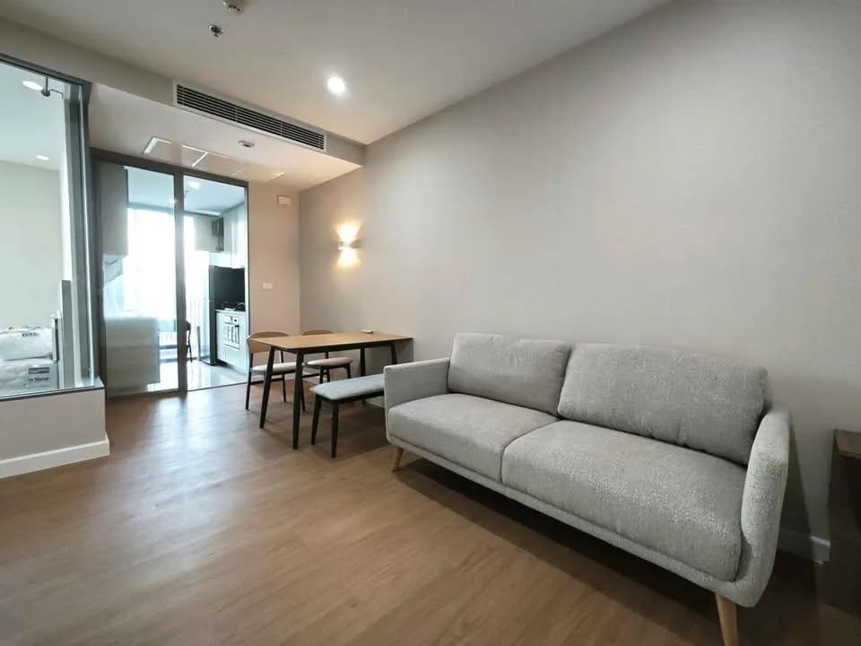 The Room BTS Wongwian Yai — photo 1