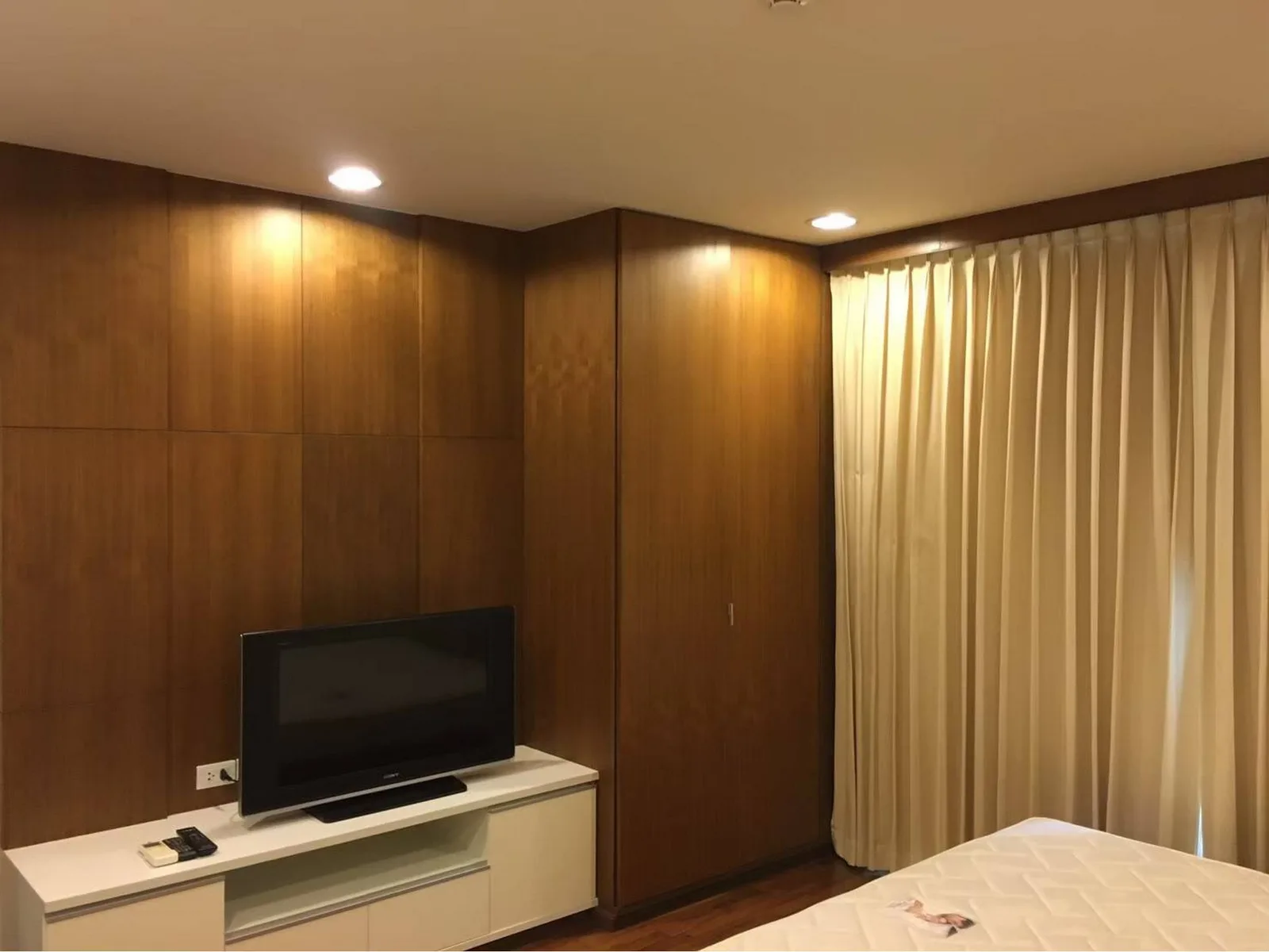 The Aree Condominium — photo 2
