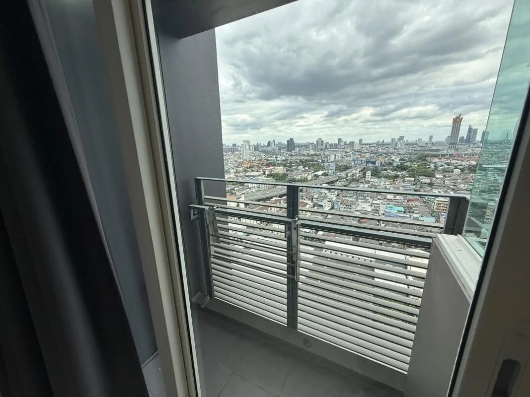 The Key Sathorn - Charoenraj — photo 9