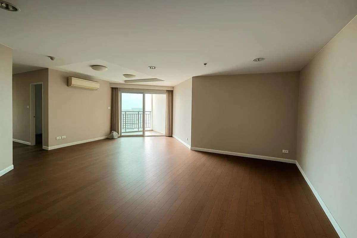 Belle Grand Rama 9 — photo 1