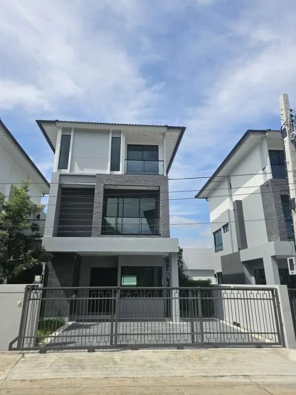Townhome — photo 15