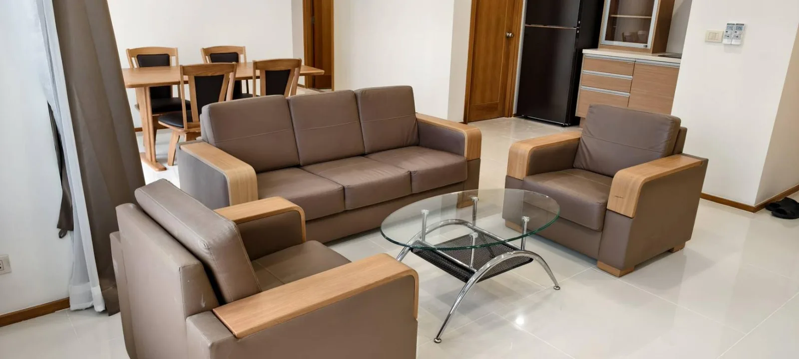 The Emporio Place — photo 2